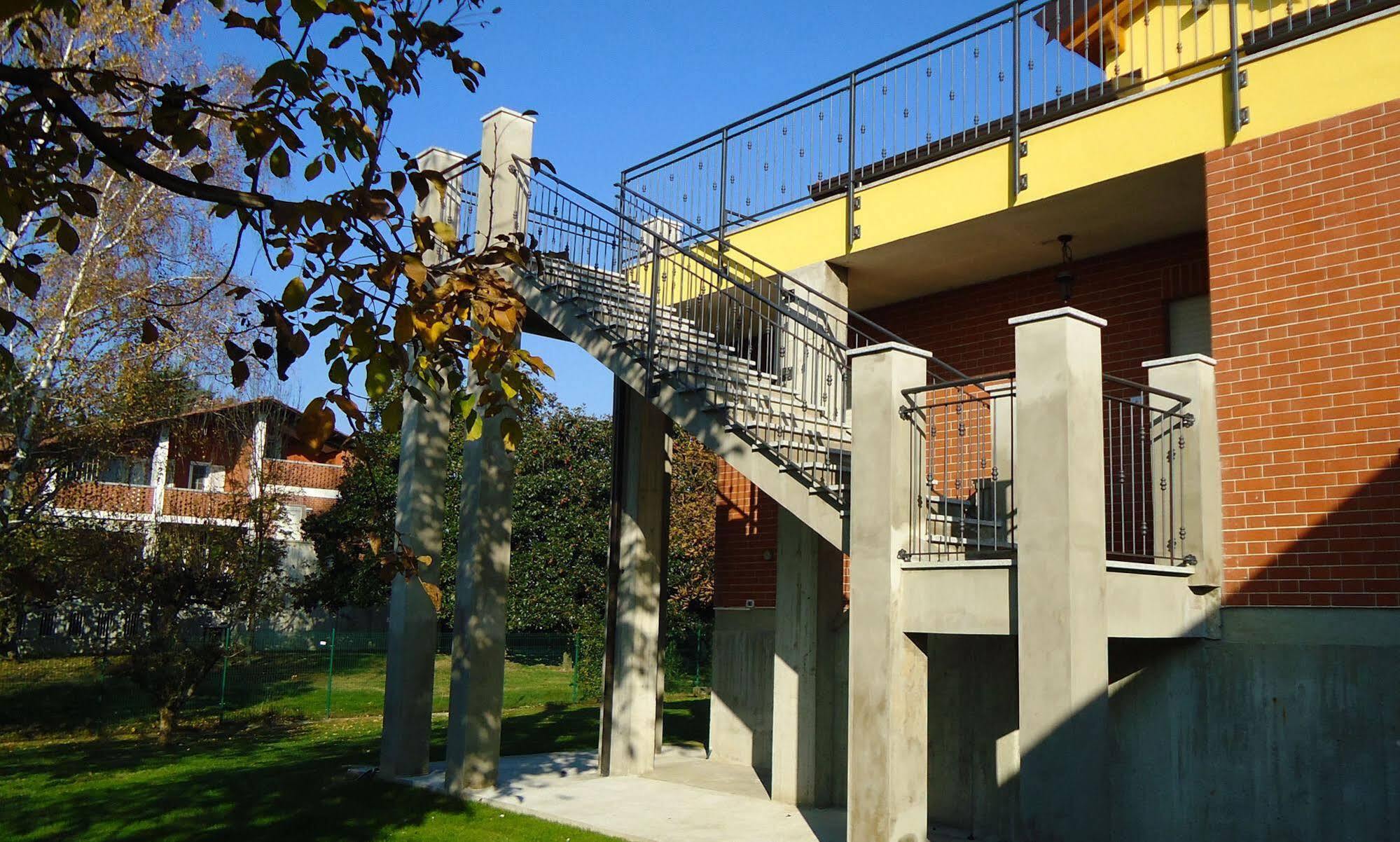 Torrazza Piemonte Residence Le Palme المظهر الخارجي الصورة